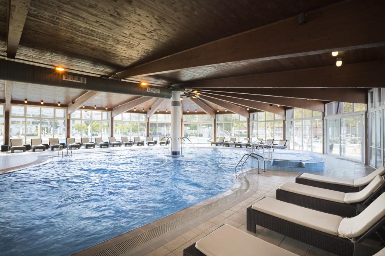 Sunny Baska Hotel By Valamar, Ex Corinthia Exterior foto